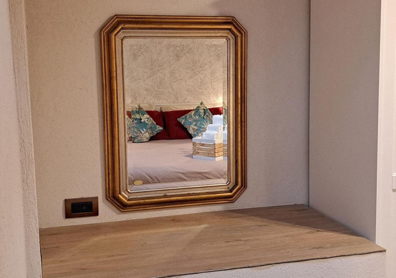 Tassullo La Via Dei Castelli Apartments מראה חיצוני תמונה